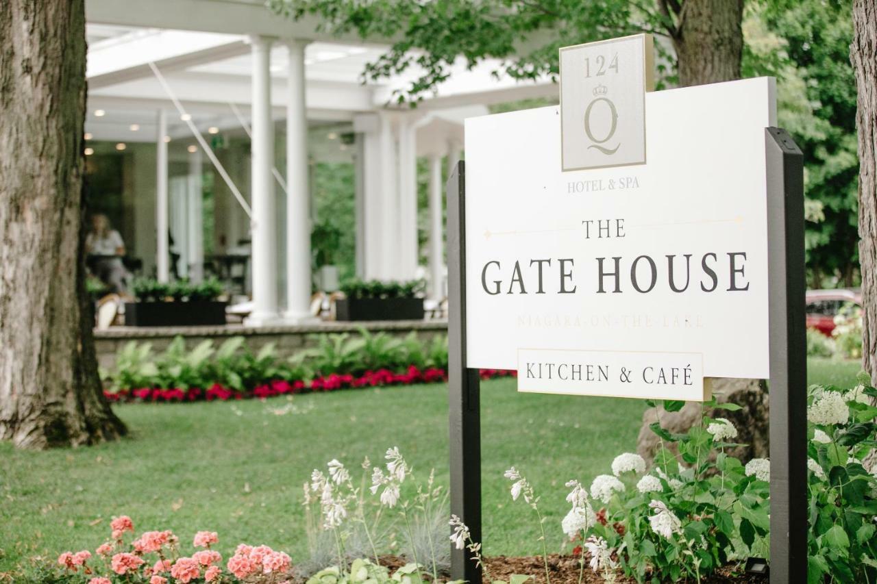 124 On Queen Hotel & Spa Niagara-on-the-Lake Exterior photo The Gate House
